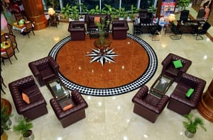 Hotel Holiday International Lobby seating area